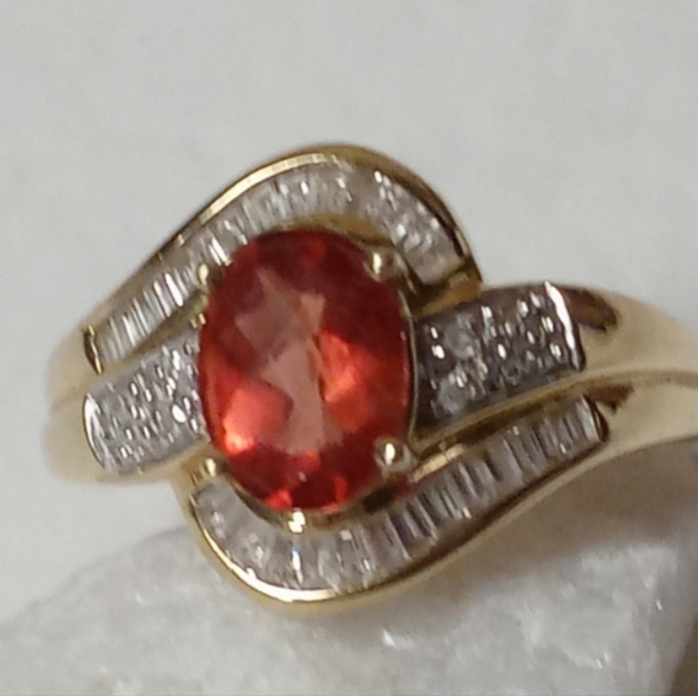 14KT Red Andesine Labradorite and Diamond Ring - Picture 4 of 6